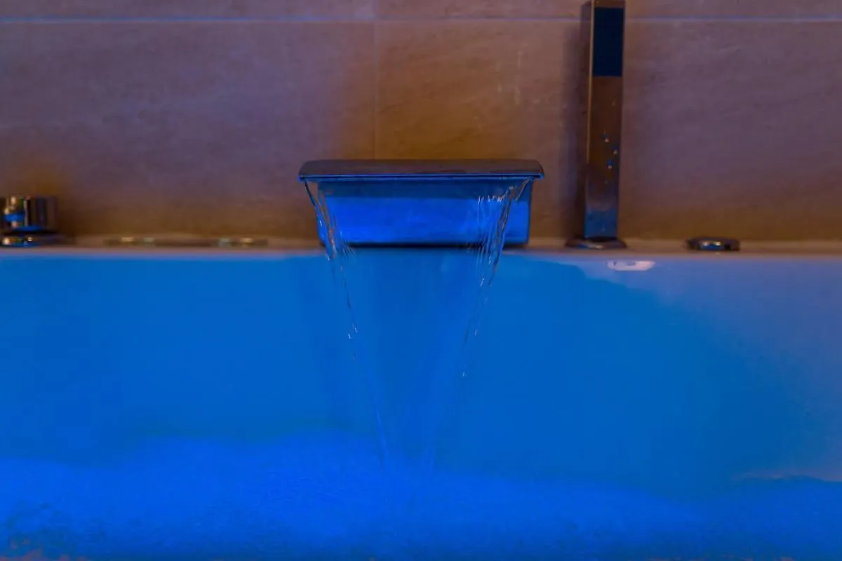 Bali Room Apartment Et Spa Chambéry
